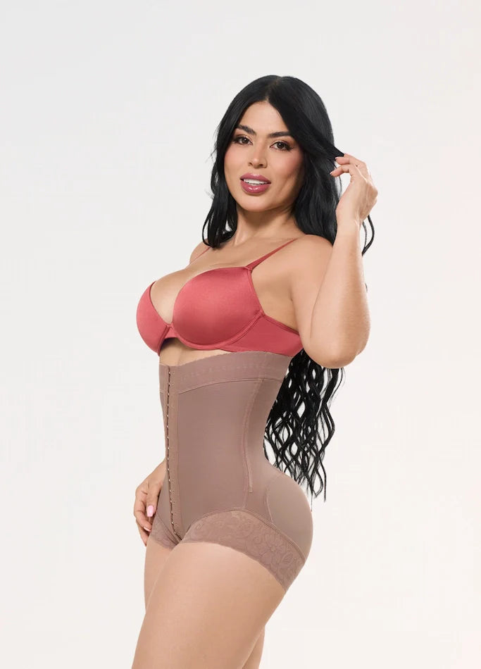 Faja Body: Control de abdomen y glúteos strapless | Salome 412 CCB